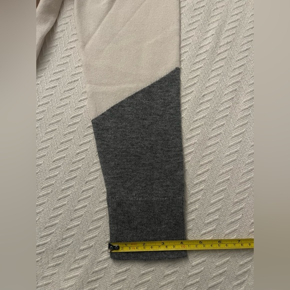 Label Go-To Cardi - Picture 9 of 10